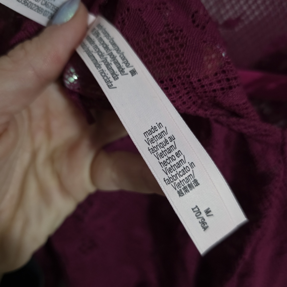 Victoria's Secret Dream Angels Lace Bodysuit Maroon Red Medium - Picture 11 of 12